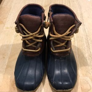 Girl’s Sperry Duck boots